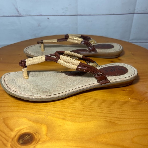 b.o.c Born Concept Womens 8 Cushion Insole Flat Thong Sandals brown tan metallic - Picture 7 of 7